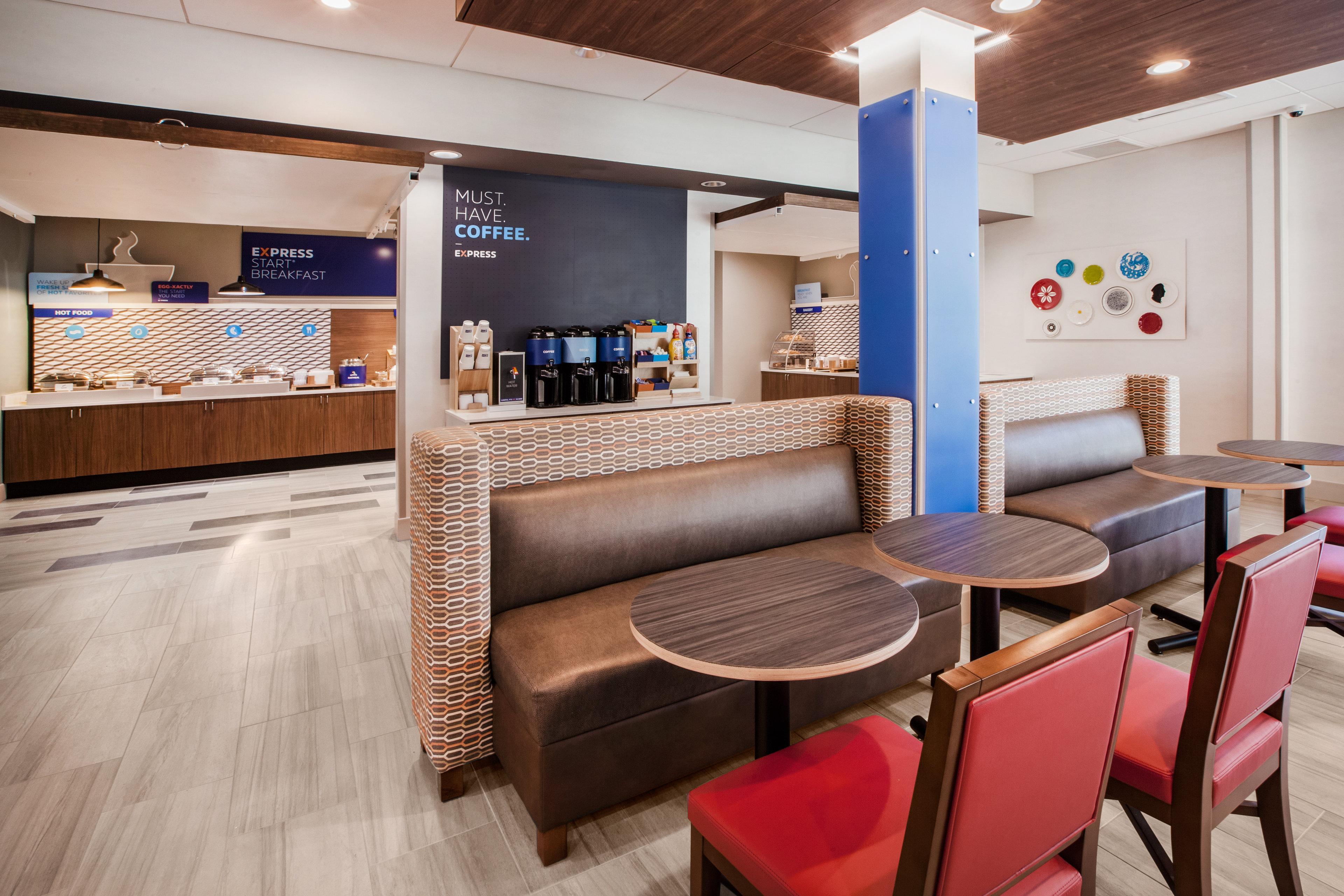 Holiday Inn Express & Suites Richburg By Ihg Екстериор снимка