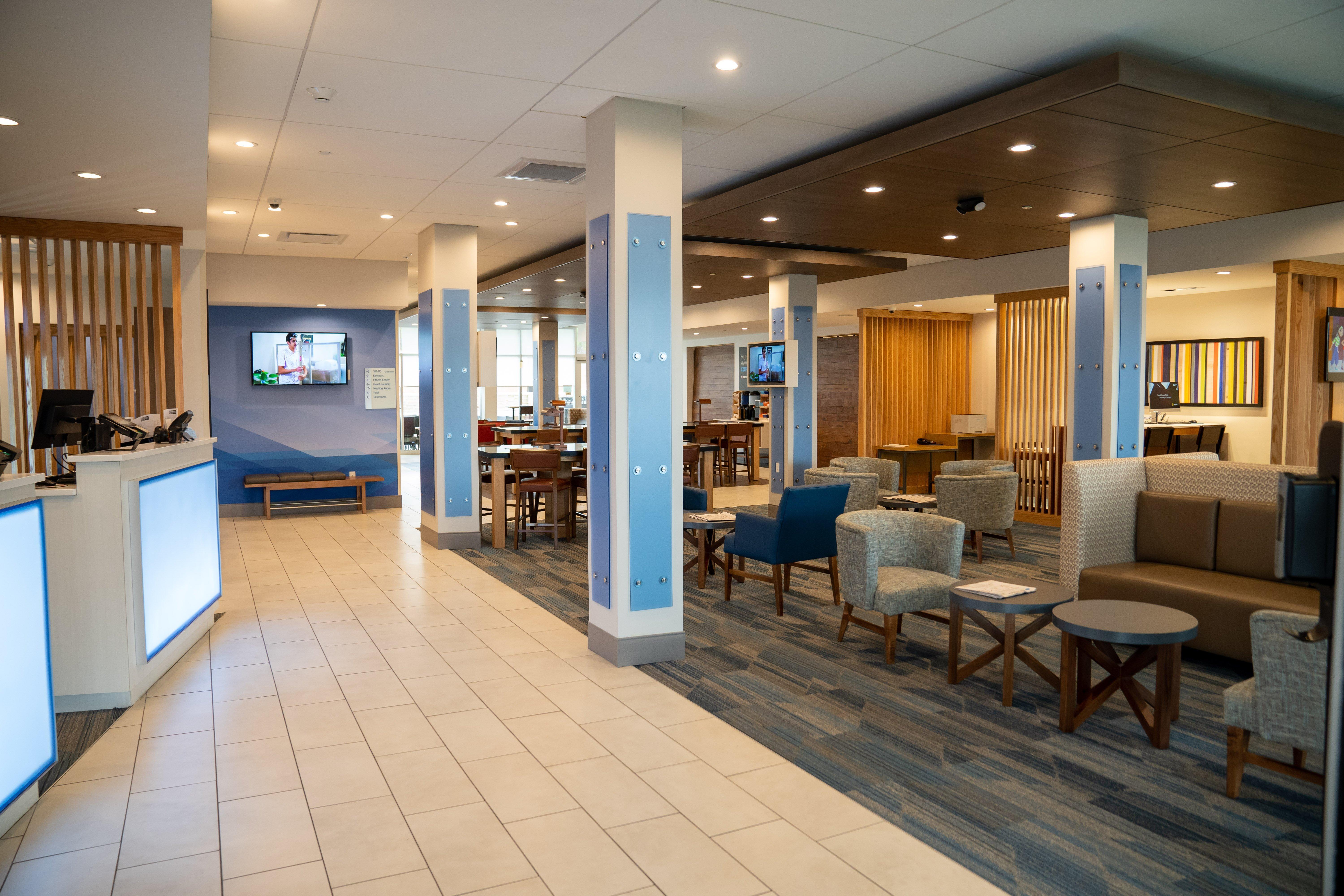 Holiday Inn Express & Suites Richburg By Ihg Екстериор снимка